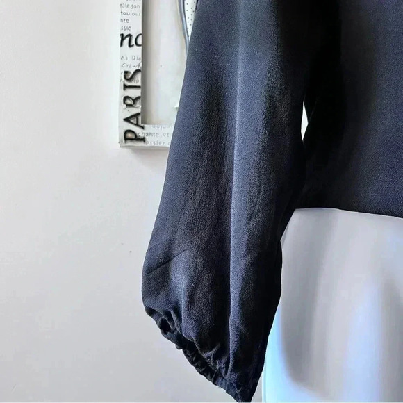 TOBI Black Cropped Wrap Top Size L - Picture 5 of 9